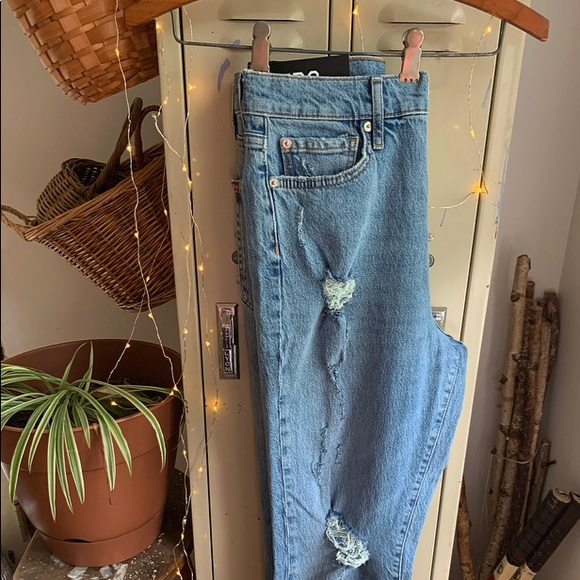 BDG High Waisted Skinny Straight Jean-Distressed - Picture 7 of 13